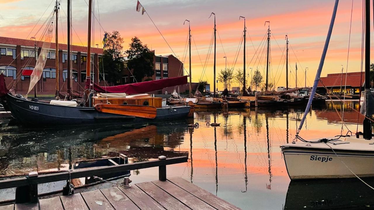 Hotel Woonboot 4 Harderwijk Exterior foto